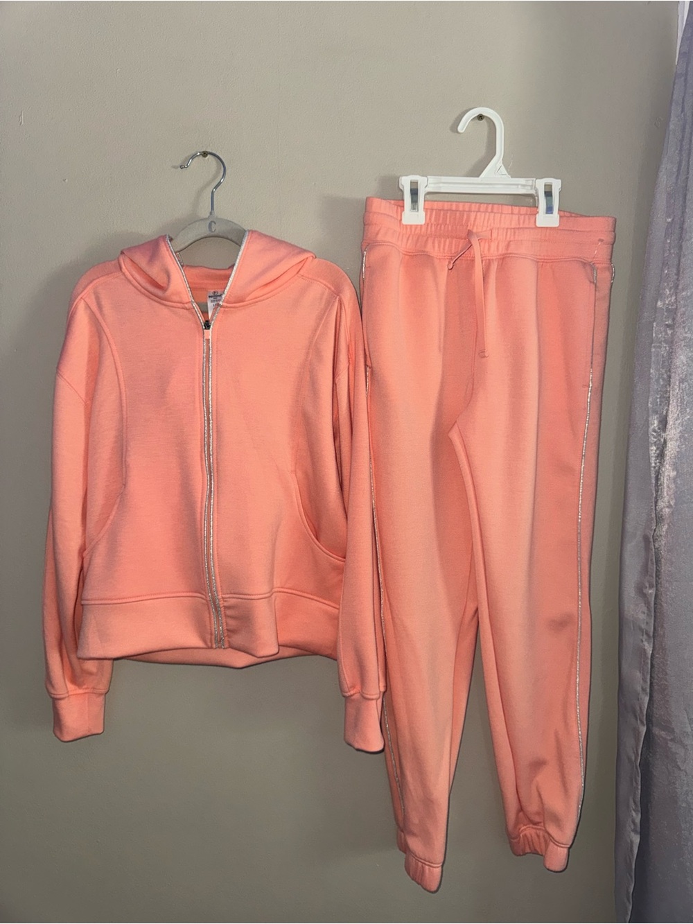 90 Degree By Reflex Peach Zip Hoodie & Jogger Set